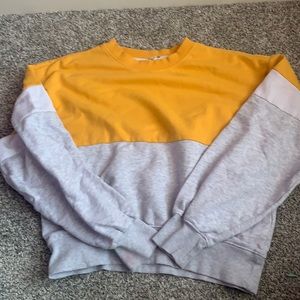 cropped crewneck